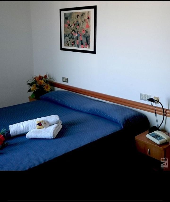 Hotel Grand Meeting Rimini Luaran gambar